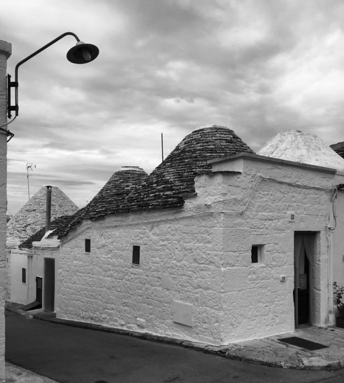 Trullo In Light Villa Alberobello Room photo